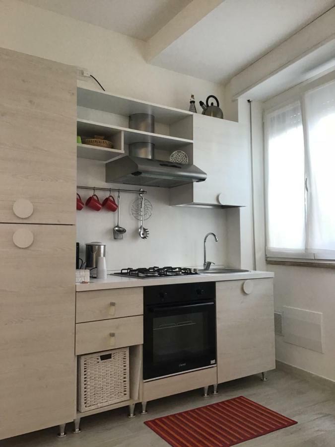 Appartamento Rubino - Lovely Little Flat 3 Minutes From Golf Club 5 Minutes From Lake Soiano Del Lago Buitenkant foto
